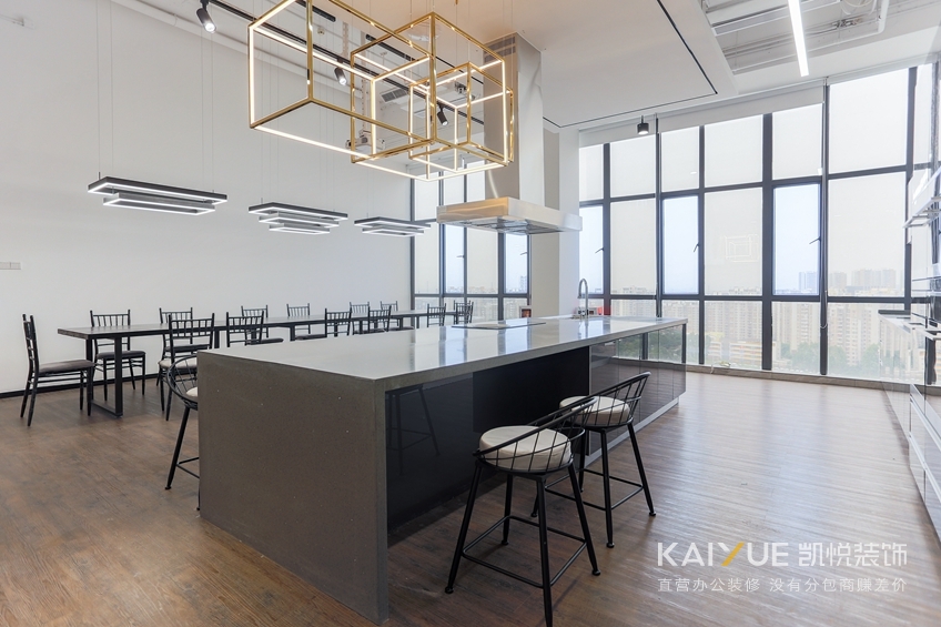 普立米办公室装修实景图-餐厅3.jpg