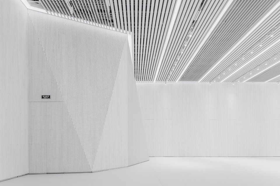 中央美院多功能厅改造