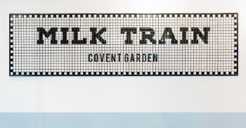 奶牛列车-将概念搬到办公室设计方案里试试