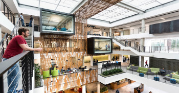 现代风微软写字楼装修