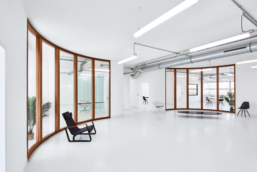 办公室装修.jpg 办公室装修.jpg