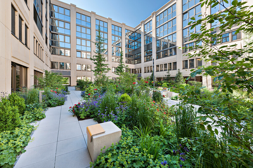 高端办公楼设计.jpg 高端办公楼设计.jpg