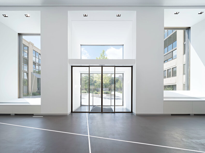 高端办公楼设计.jpg 高端办公楼设计.jpg