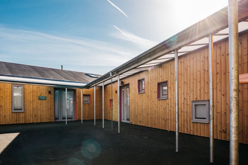 广州办公室装修 场外休闲区 广州办公室装修 场外休闲区