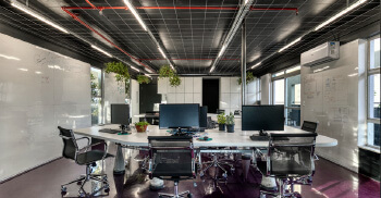 公司装修不仅表达公司灵魂及空间特色运用