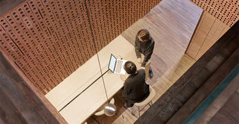 办公室装修公司-改造历史建筑成就时尚办公环境