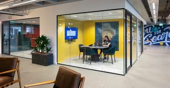 办公装修设计将运河屋翻修成鼓舞人心氛围中