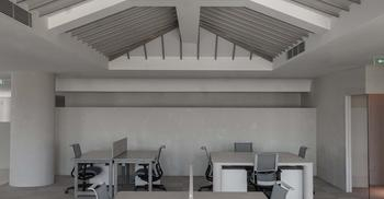 办公室装修设计让理想空间充斥着现实