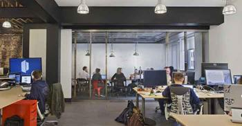 办公楼装修公司-将老建筑改造并诠释历史元素