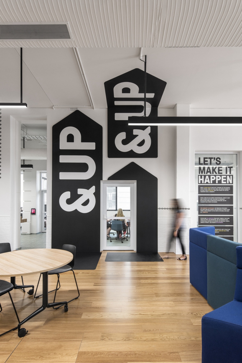 天河办公室装修