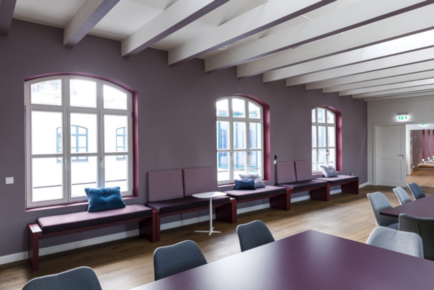 复式办公室装修