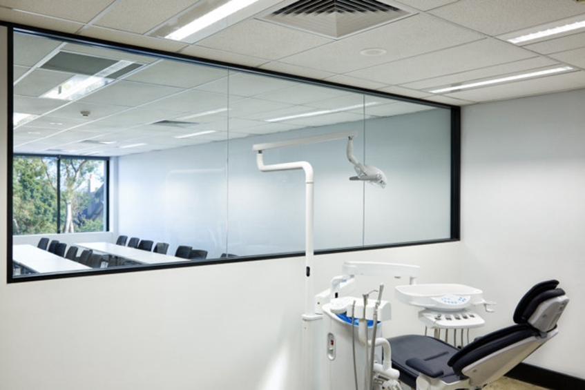 装修中小型办公室