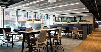 广州办公室装修设计构思空间怎么安排