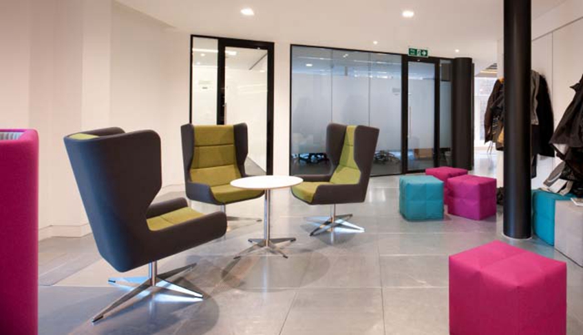 工厂办公室装修