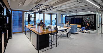 办公室内装修将风景带入室内增添自然魅力