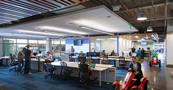 设计装修办公室打造动感赛车道为主题概念设计