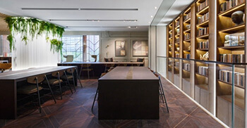 办公室新装修打通传统与现代功能相结合