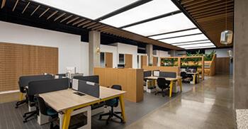 打造另类办公装修空间设计