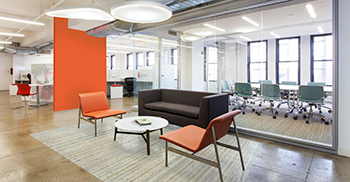 办公室装修——保留了空间的阁楼般的品质