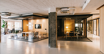 办公室空间设计?：沉默和集中是关键元素 让光线充满联合办公的所有角落