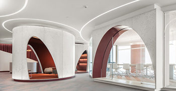 办公空间设计：充满活力的曲线象征着创造性思维的无限性