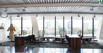 办公楼装修中的可持续方法也延伸到典型楼层规划的发展