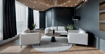 办公室装修丨明智地使用天然材料和对细节的关注赋予精致和优雅