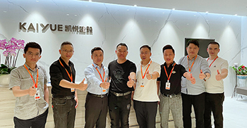 成长计划丨“室内设计色彩运用和软装搭配知识学习”活动在公司会议室举办