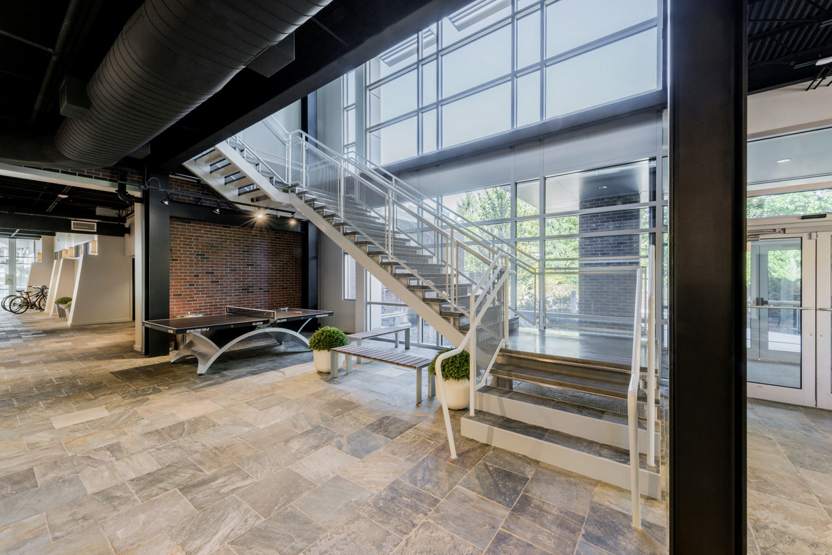 办公楼装修.jpg 办公楼装修.jpg