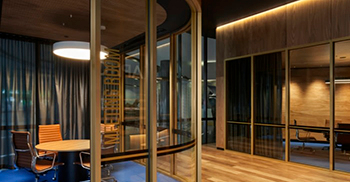 办公室装修设计：以全新的工作场所形式重新激发了联合办公领域的活力