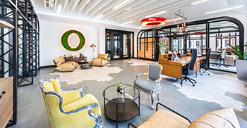 办公室空间设计装修：城市风貌给予了建筑师诸多的设计灵感