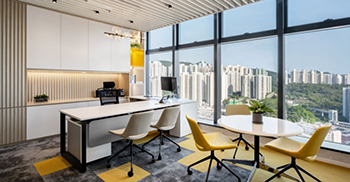 办公室设计案例：开放式工作空间促进了生态友好性和可持续性