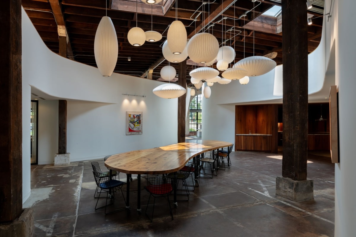 餐厅.jpg 餐厅.jpg