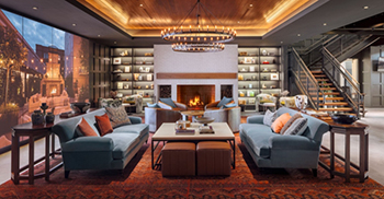 独栋办公楼装修：通过锯齿形天窗提供充足的自然光