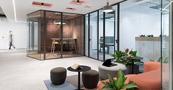 办公楼设计装修：自然绿地的完整性基于亲自然设计方法的原则