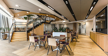 办公楼装修：全新的元素具有涟漪般的水质感