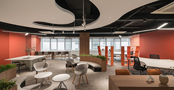 办公室装修设计：创建一个核心空间 实现和谐和动态的连接