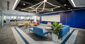 办公室设计装修：通过钻石的棱角和闪光等特性表达出设计的灵活性